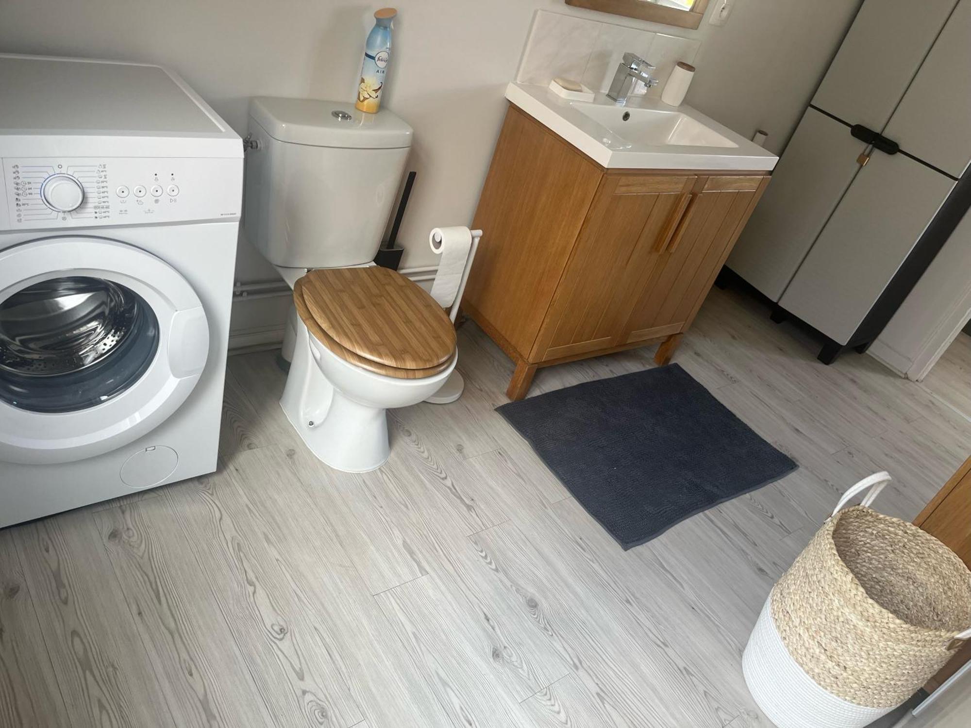 Ferienwohnung Les Betises, Duplex Hyper-Centre Cambrai Exterior foto